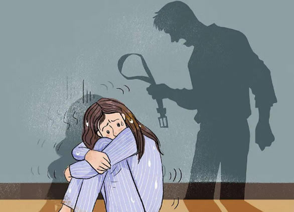 父母家暴能不能起诉他们